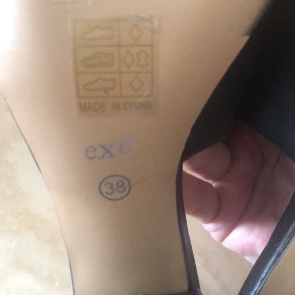 EXÉ CARMEN BLACK MULE • GOLD ACCENTS • 2” BLOCK HEEL • Sz 38 • NWT - Picture 8 of 15